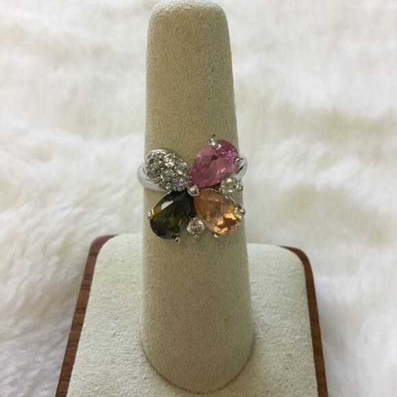 Multi-Crystals Flower Ring